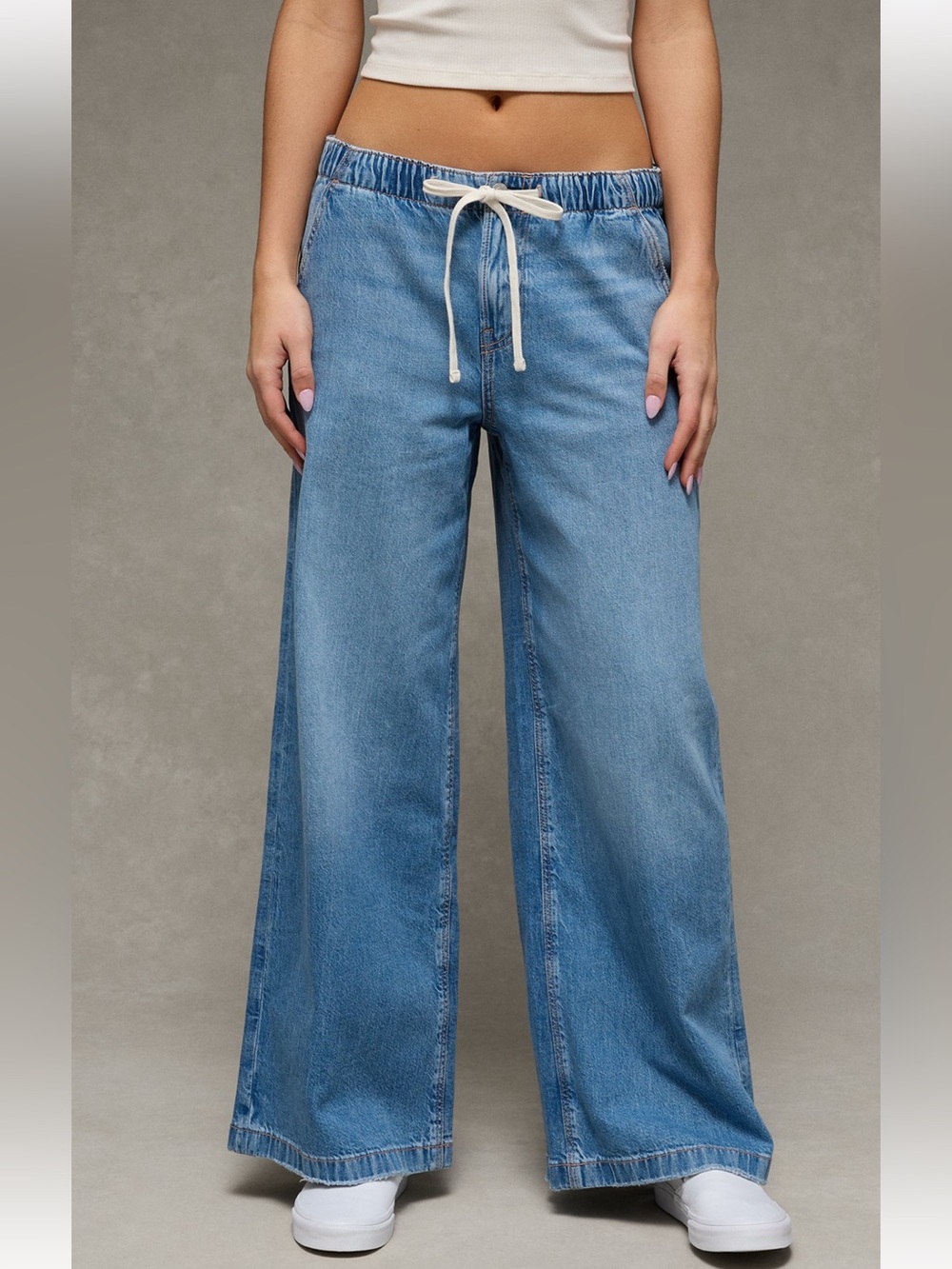 AE Low-Rise Baggy Wide Leg - XS short - NWOT